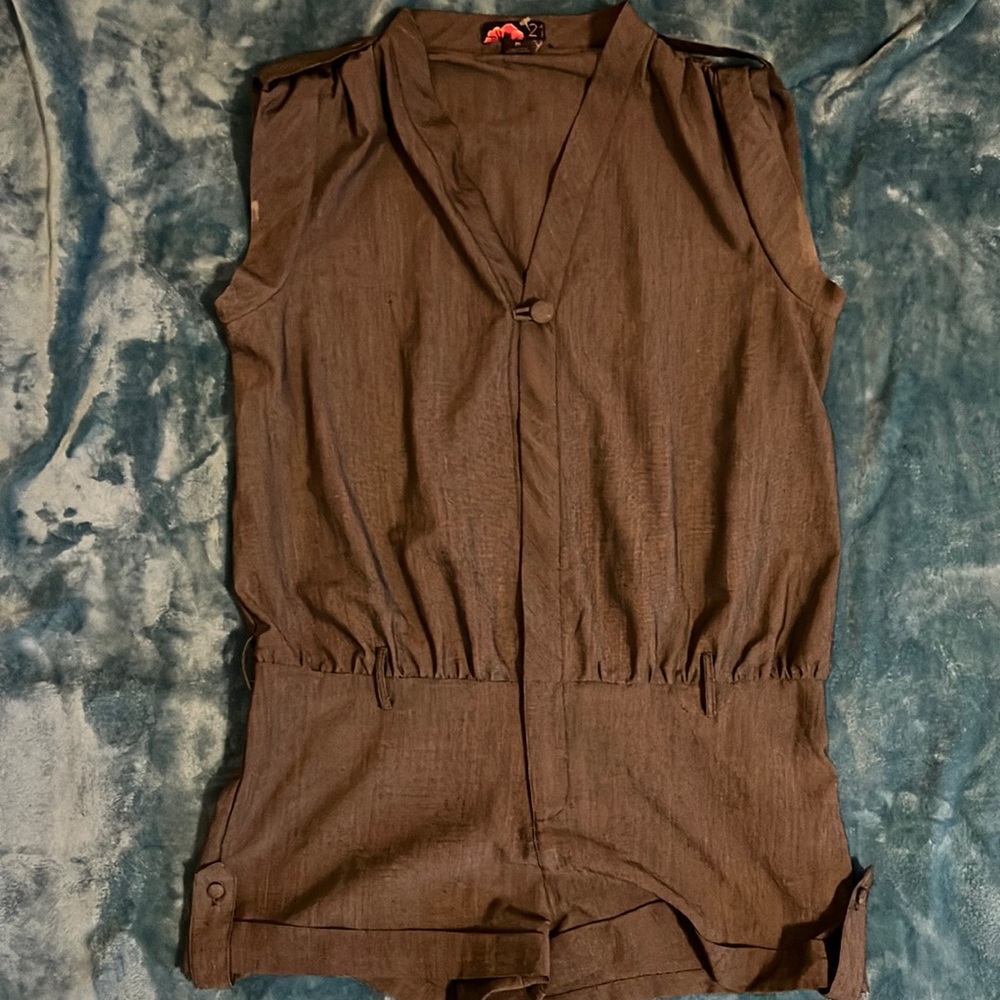 Zipper button romper
